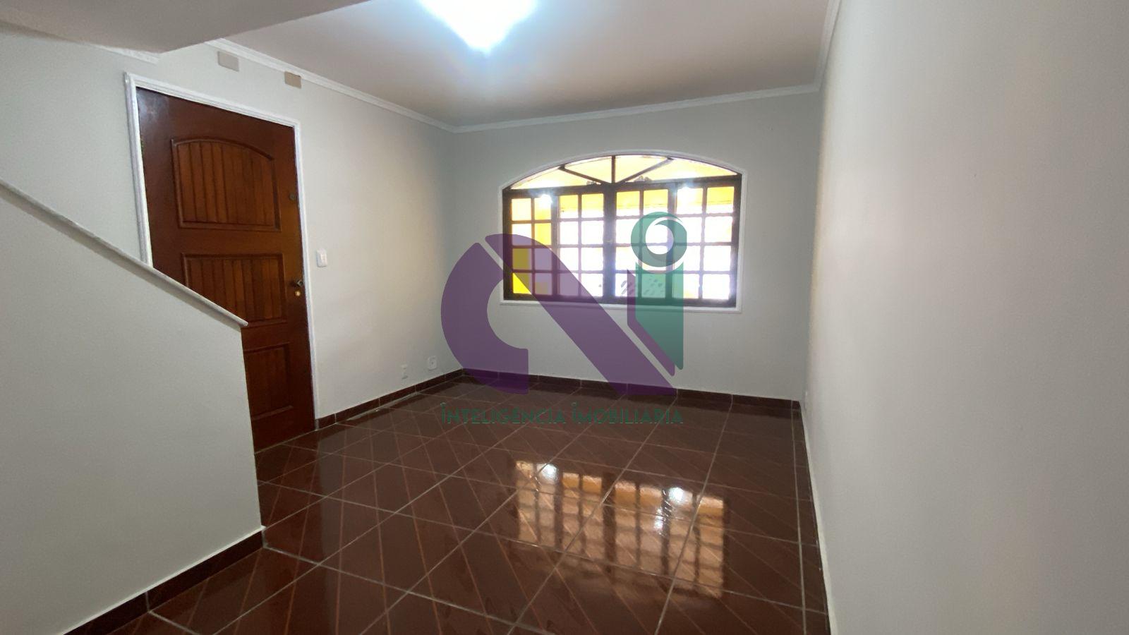 Casa para locação | 3 dormitórios sendo 1 suite - Cidade das F...