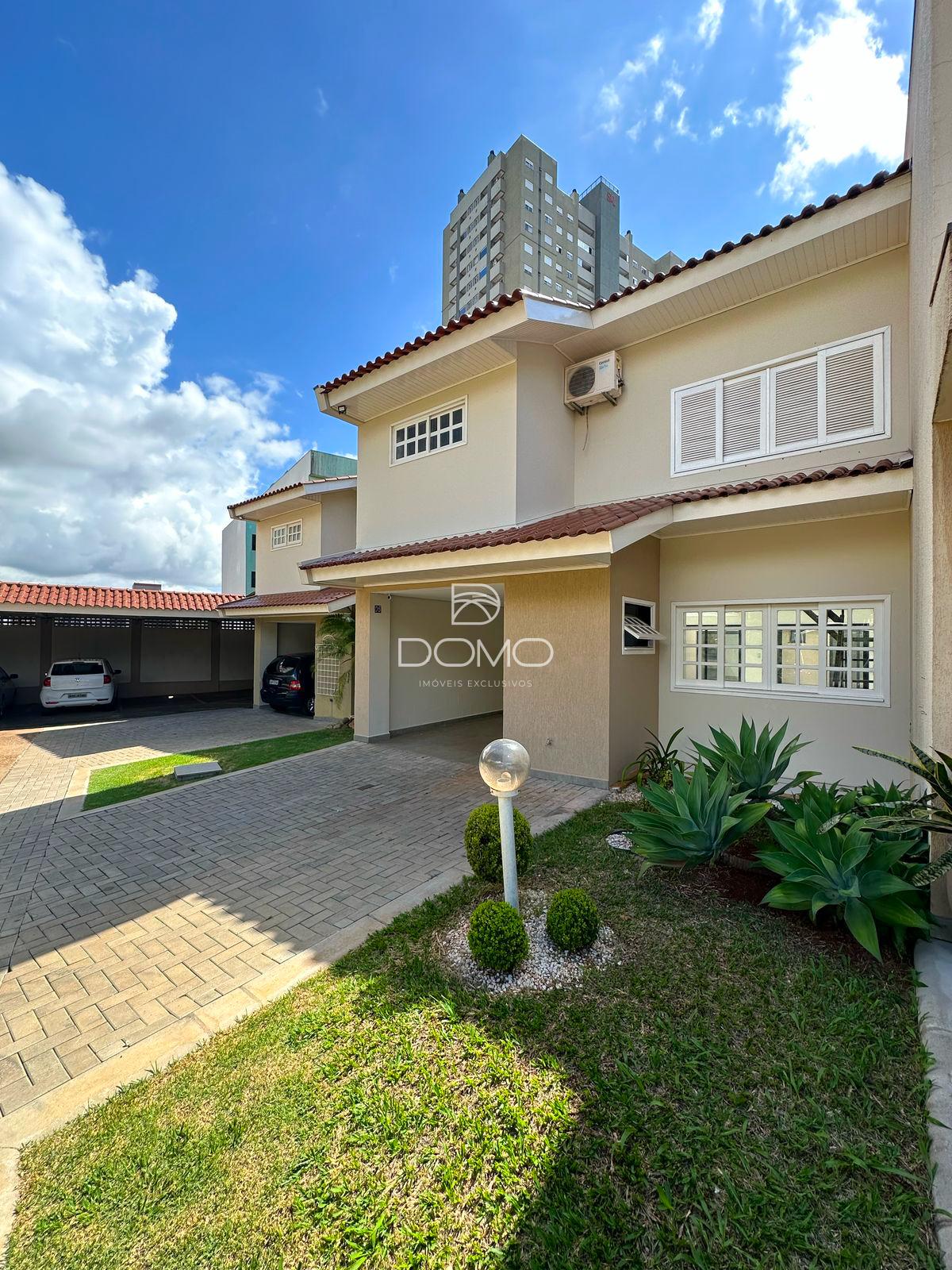 Sobrado com 3 dormitórios à venda, Centro, CASCAVEL - PR