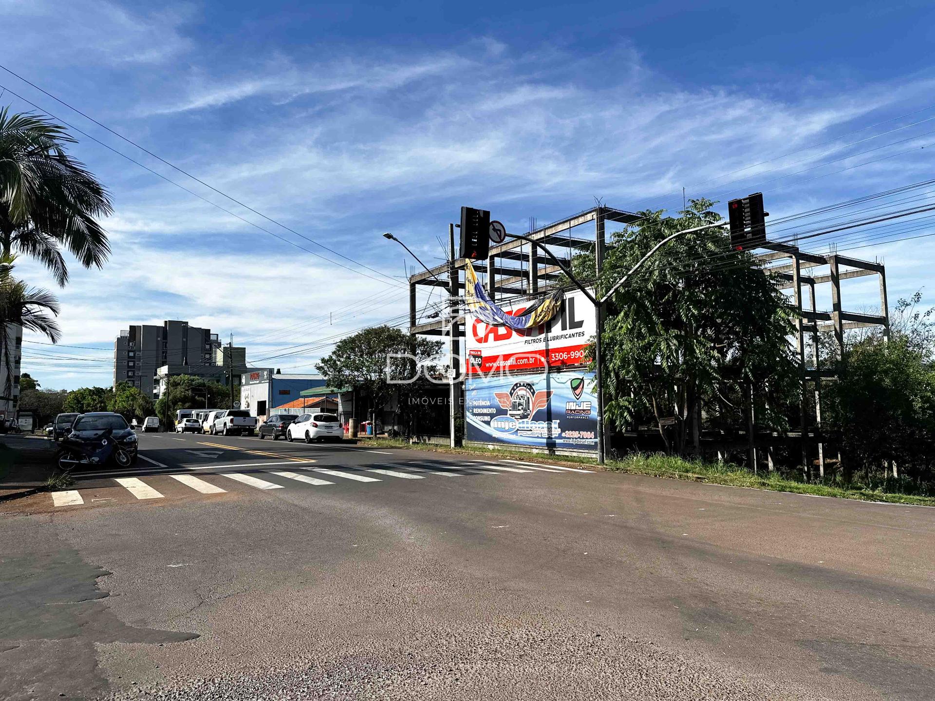Terreno de esquina à venda, Região do Lago 3, CASCAVEL - PR