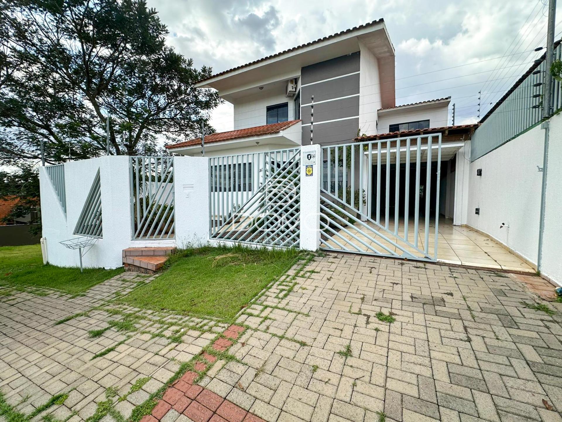 Sobrado à venda, Região do Lago, CASCAVEL - PR