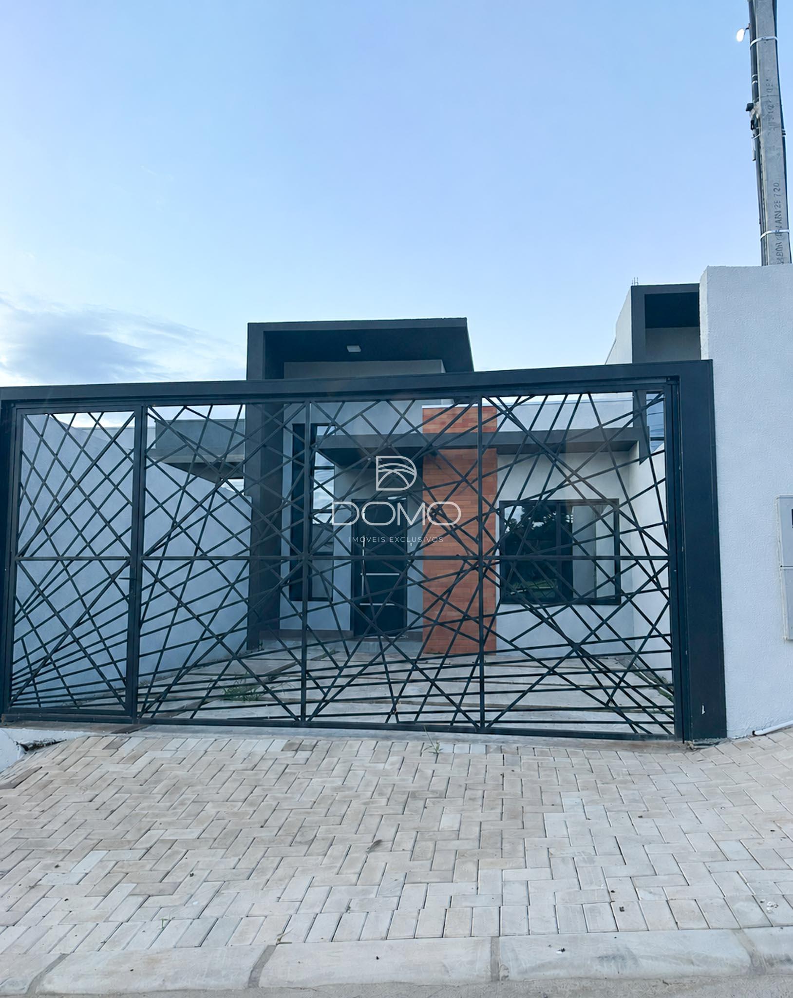 Casa ? venda com sobra de terreno no Veredas, CASCAVEL - PR