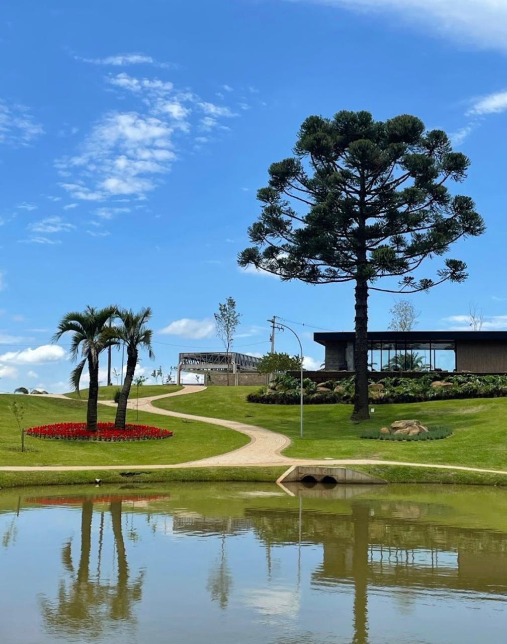 Terreno à venda no Condomínio Grand Forest. Excelente oportuni...