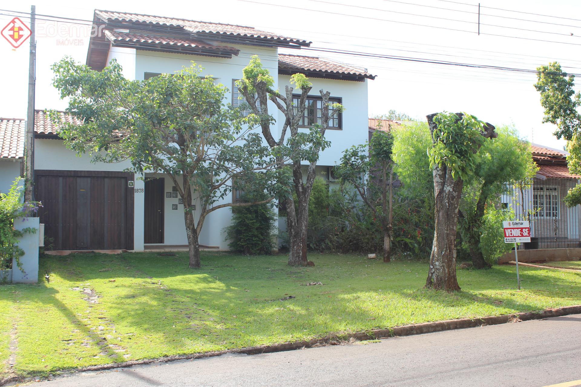 CASA PRÓXIMO AO SESC