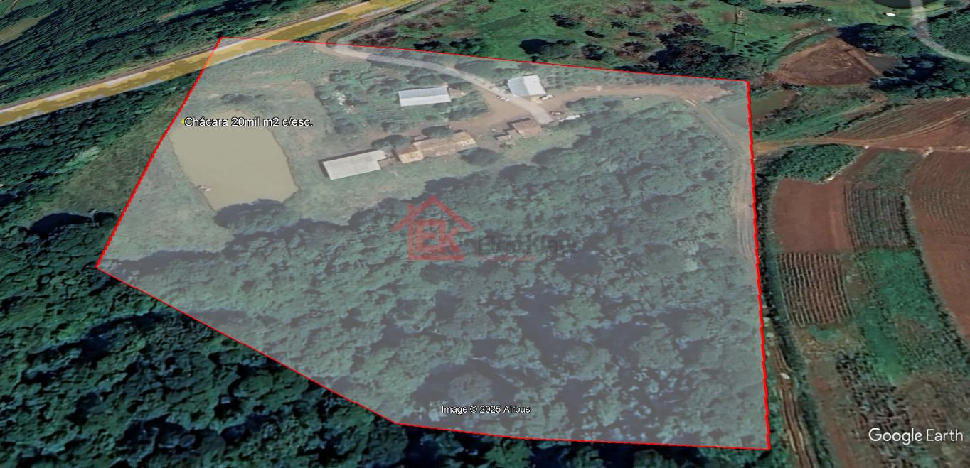 Excelente área de terras rurais com 20.000m2, com três ótimas ...