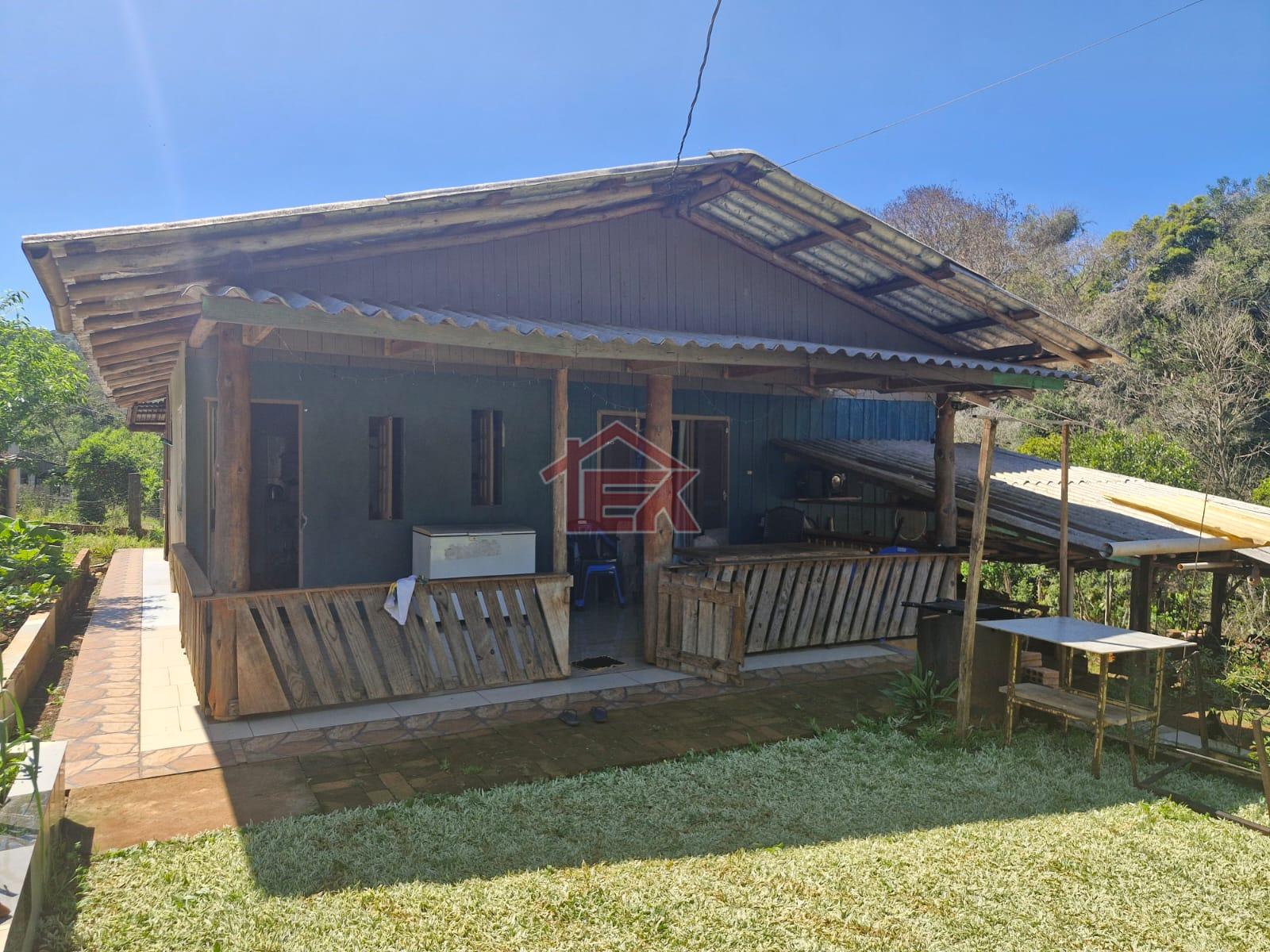 CASA À VENDA, SÃO BERNARDINO - SC, NÃO PERCA ESSA ÓTIMA OPORTU...