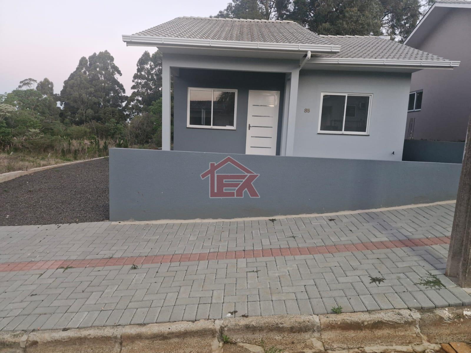 CASA NOVA À VENDA, NÃO PERCA ESSA OPORTUNIDADE