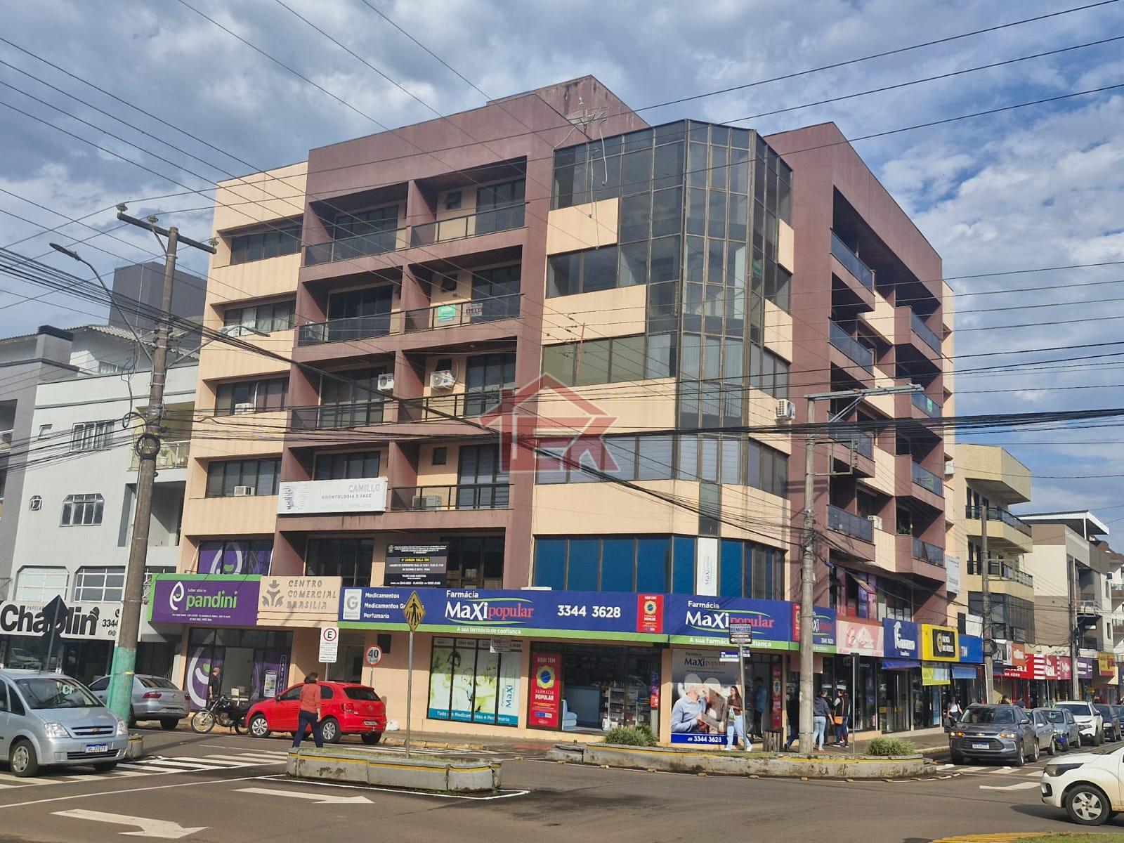 SALA COMERCIAL À VENDA, NO CORAÇÃO DE SÃO LOURENÇO DO OESTE - SC