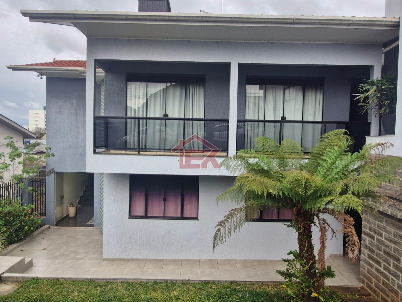 Casa com bom requinte no centro da cidade, não perca a oportun...