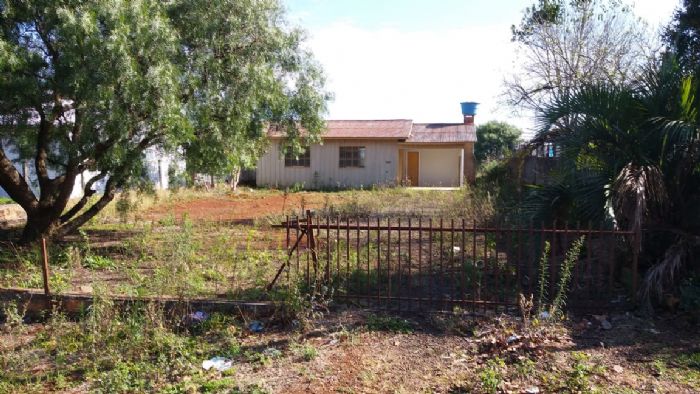 Casa com 2 dormitórios à venda, CRUZEIRO, SAO LOURENCO DO OEST...