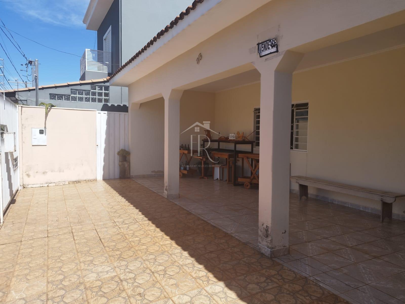 Casa com 3 dormitórios à venda, Jardim Europa, SAO SEBASTIAO DO PARAISO - MG