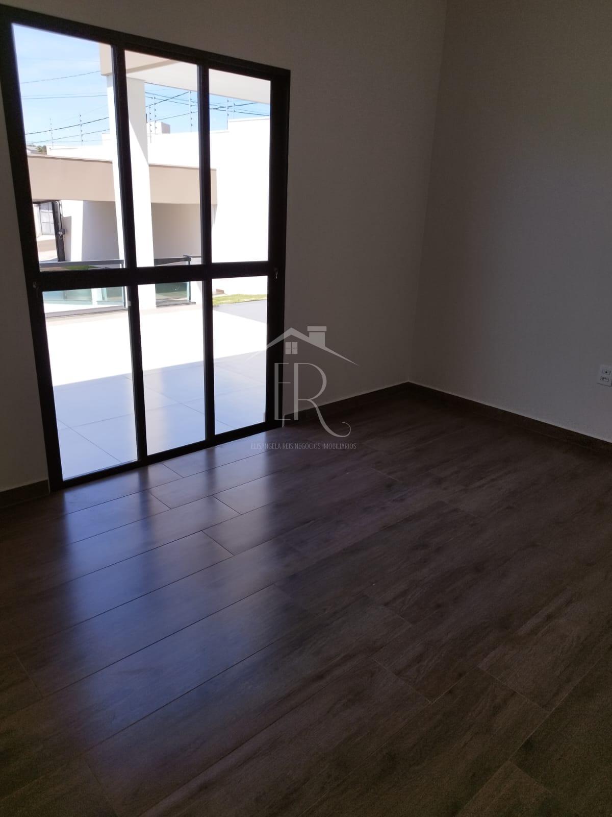 Casa com 3 dormitórios à venda, SAO SEBASTIAO DO PARAISO - MG