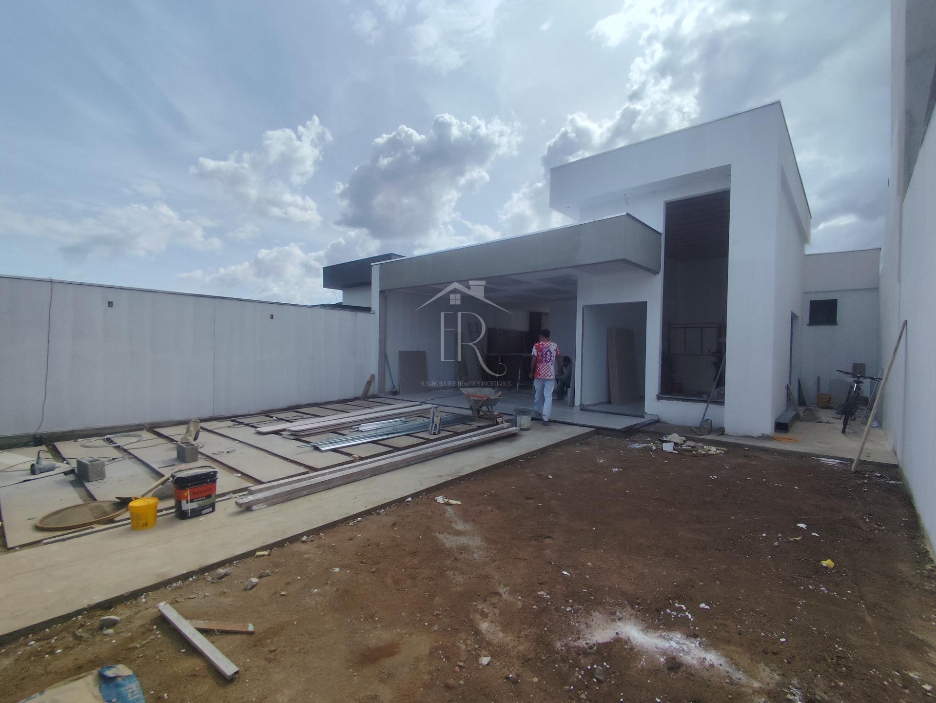Casa em construção à venda, VERSALHES, SAO SEBASTIAO DO PARAISO - MG