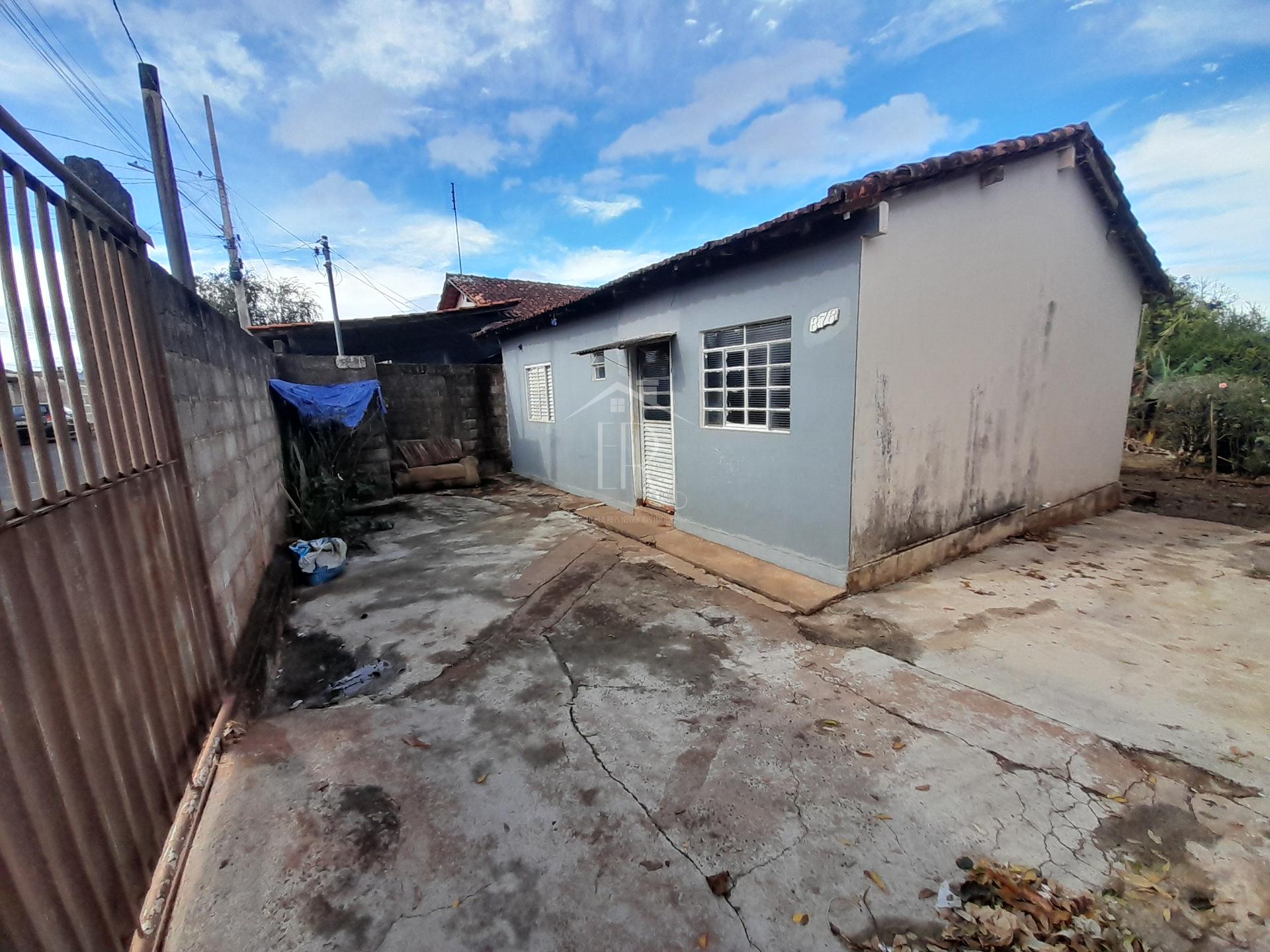 Casa com 550m2 de terreno  à venda, São judas, SAO SEBASTIAO DO PARAISO - MG