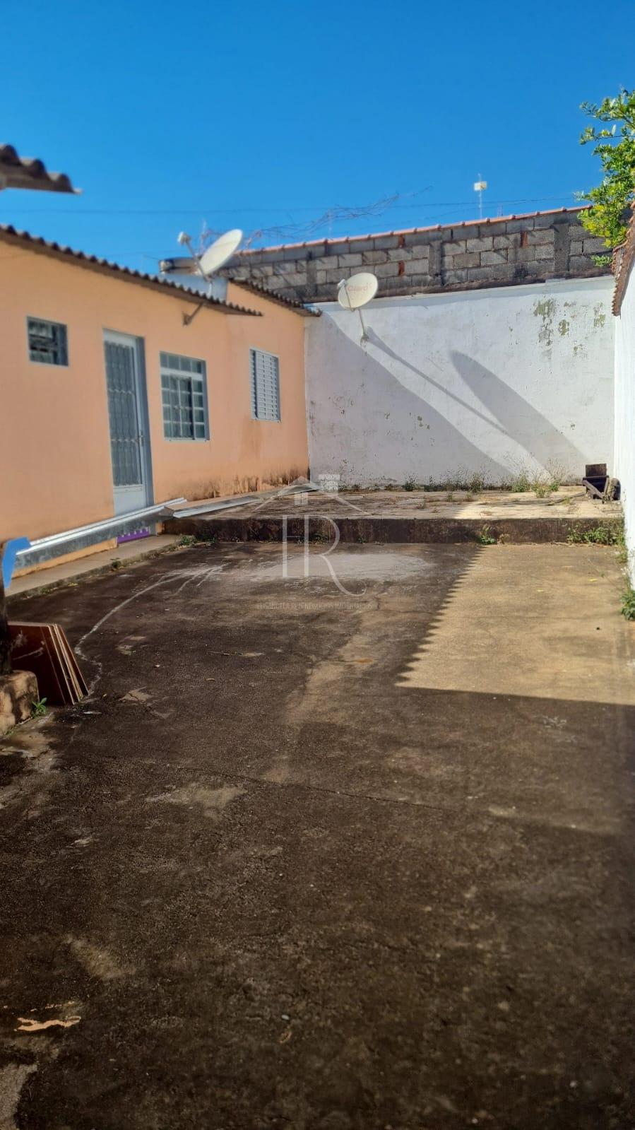 CASA  COM PONTO COMERCIAL À VENDA, BAIRRO VERONA, SAO SEBASTIAO DO PARAISO - MG