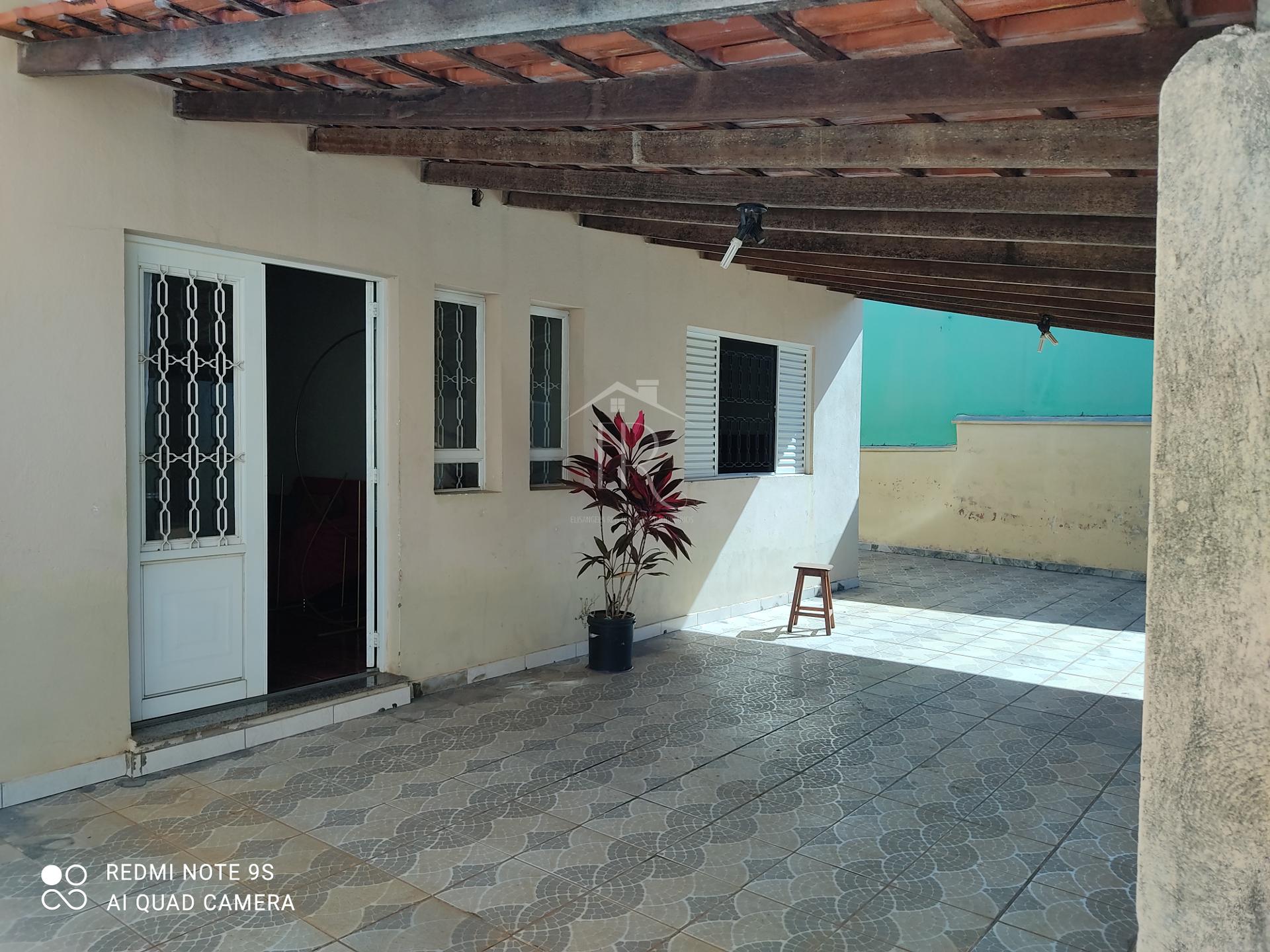 CASA À VENDA,03, VILA SANTA MARIA, SAO SEBASTIAO DO PARAISO - MG