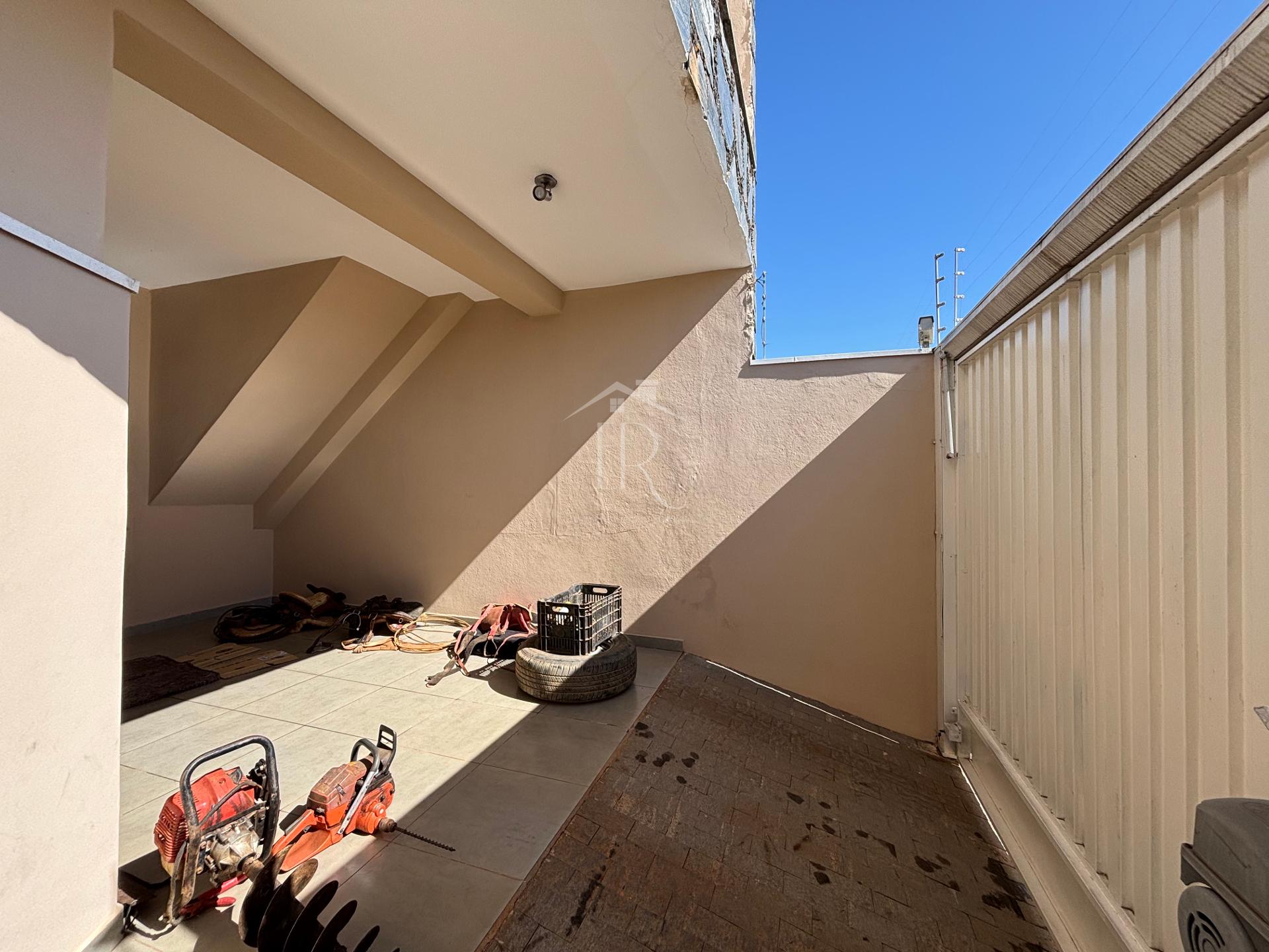 APARTAMENTO À VENDA, JARDIM BERNADETE, SAO SEBASTIAO DO PARAISO - MG