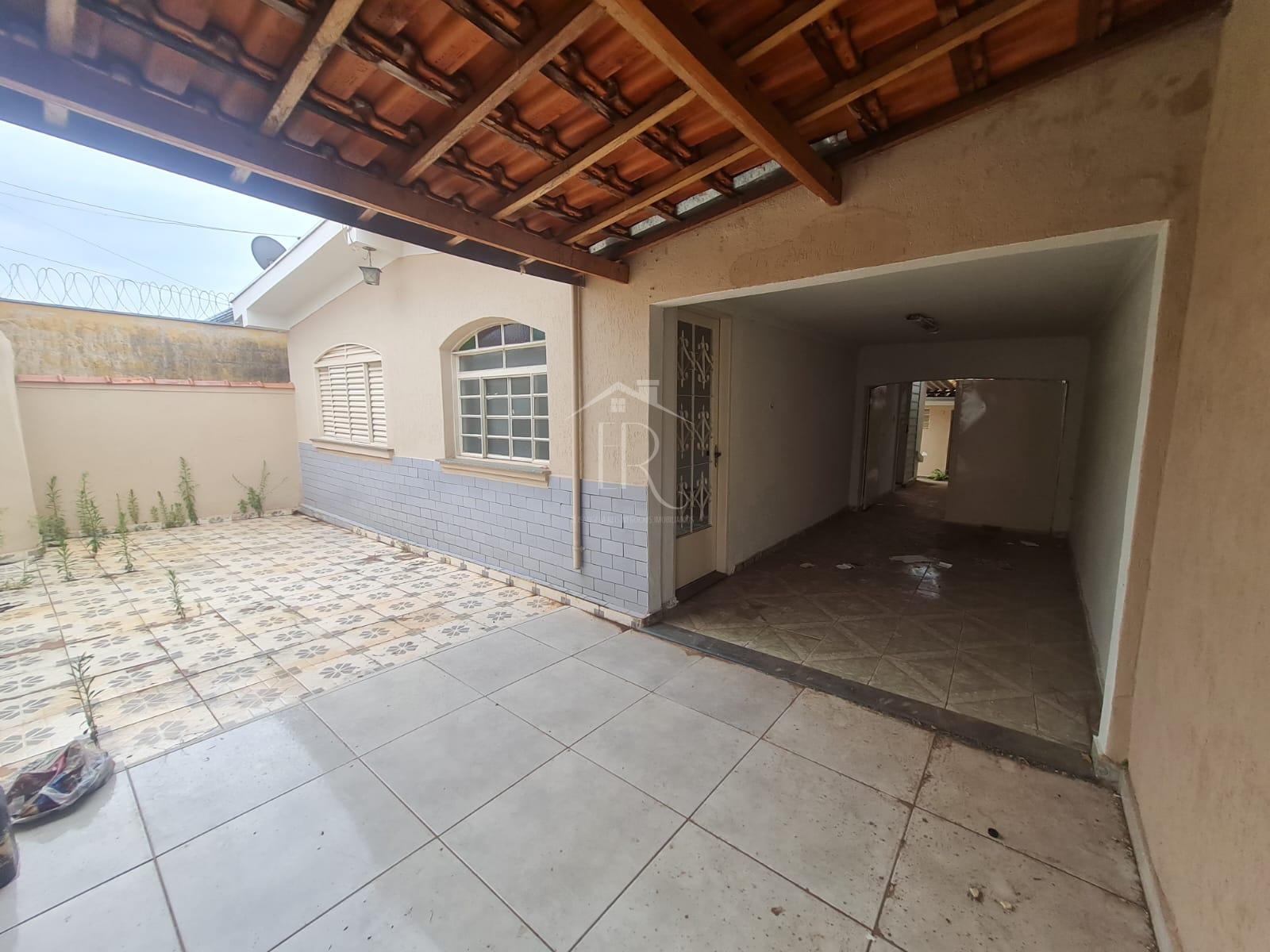 CASA MULTIFAMILIAR À VENDA, BAIRRO VILA FORMOSA, SAO SEBASTIAO DO PARAISO - MG