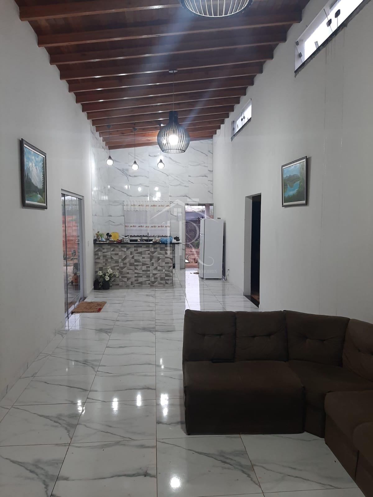 ChÃ¡cara Ã  venda na saÃ­da para Santo AntÃ´nio da Alegria , com fÃ¡cil acesso