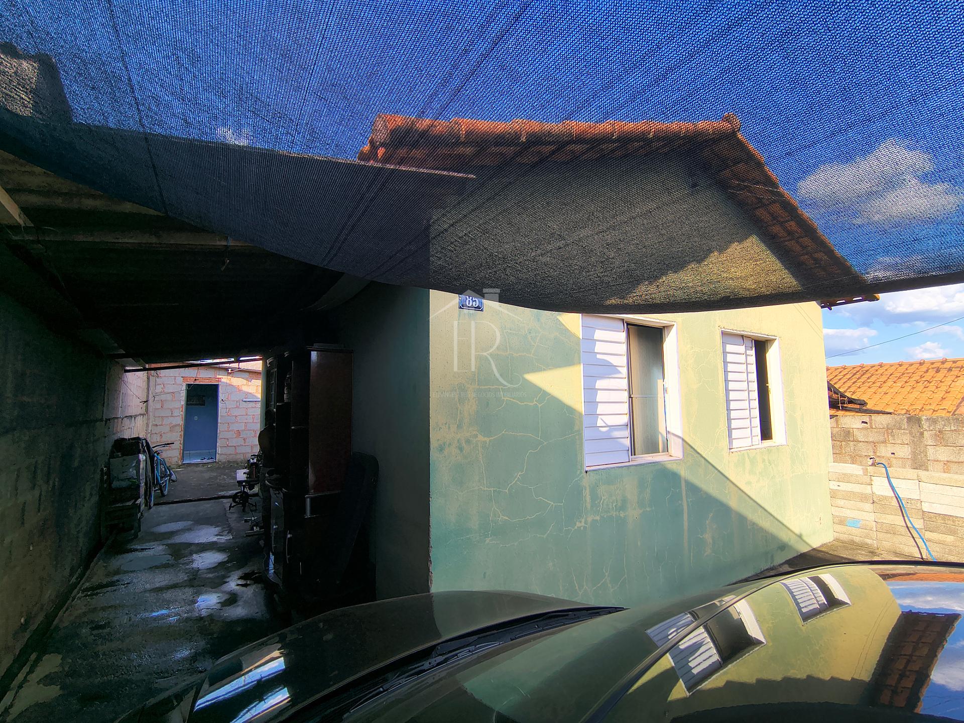 Casa de 2 quartos com edÃ­cula em  terreno de 160m2, no Belvedere 2 SAO SEBASTIAO DO PARAISO - MG