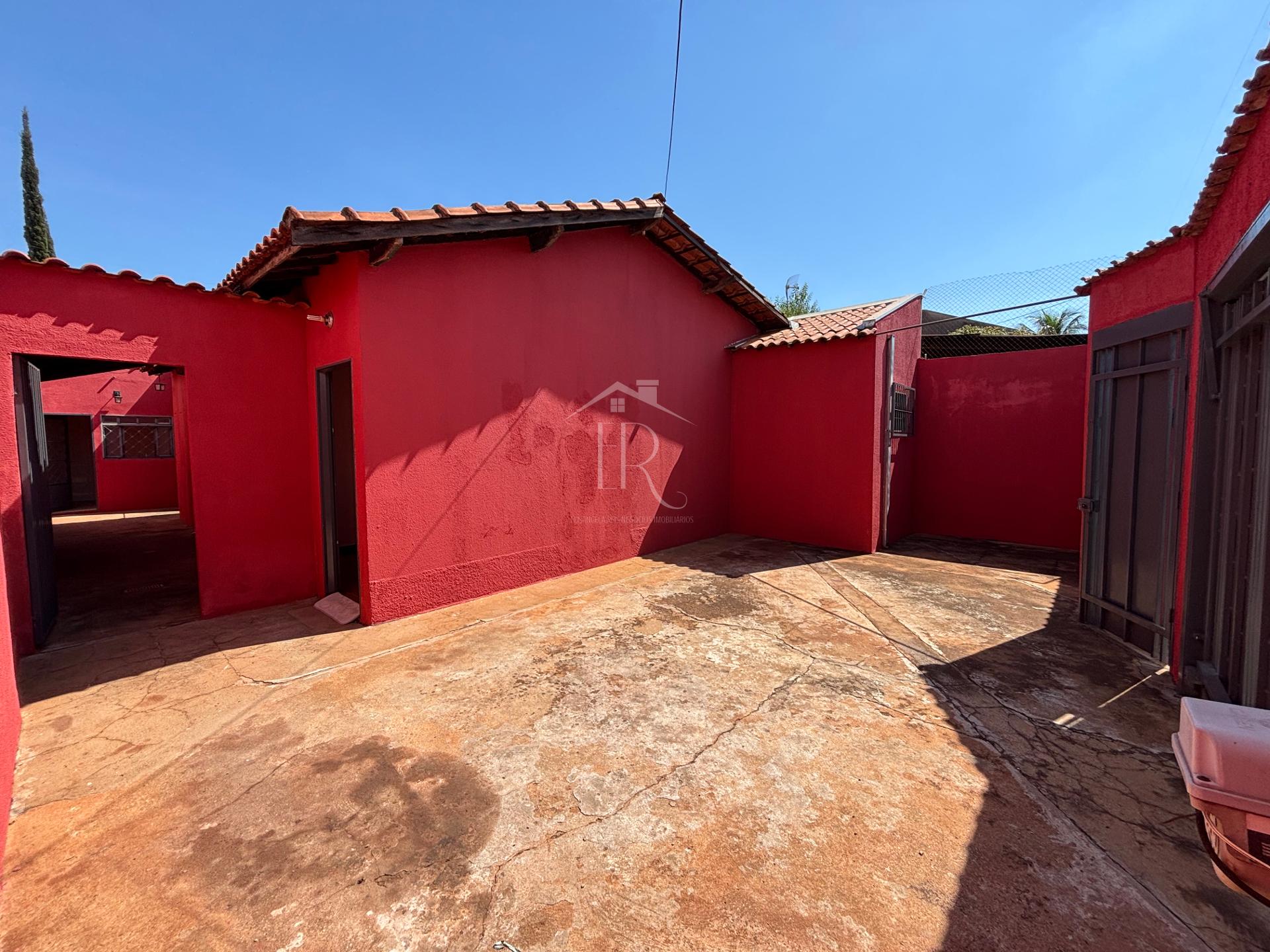 CASA COM 2 MORADIAS E 2 SUÃTES Ã VENDA NO JARDIM EUGÃNIO MENDES LOPES EM RIBEIRÃO PRETO - SP