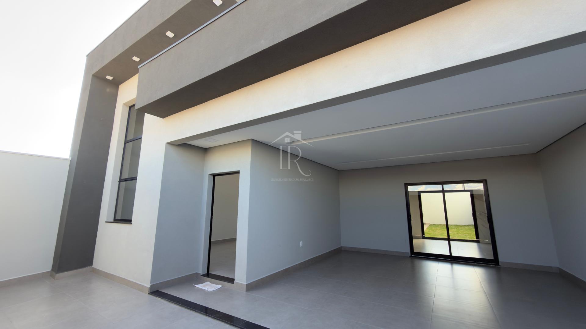 Casa finalizando o acabamento Localizada no CalifÃ³rnia Garden II