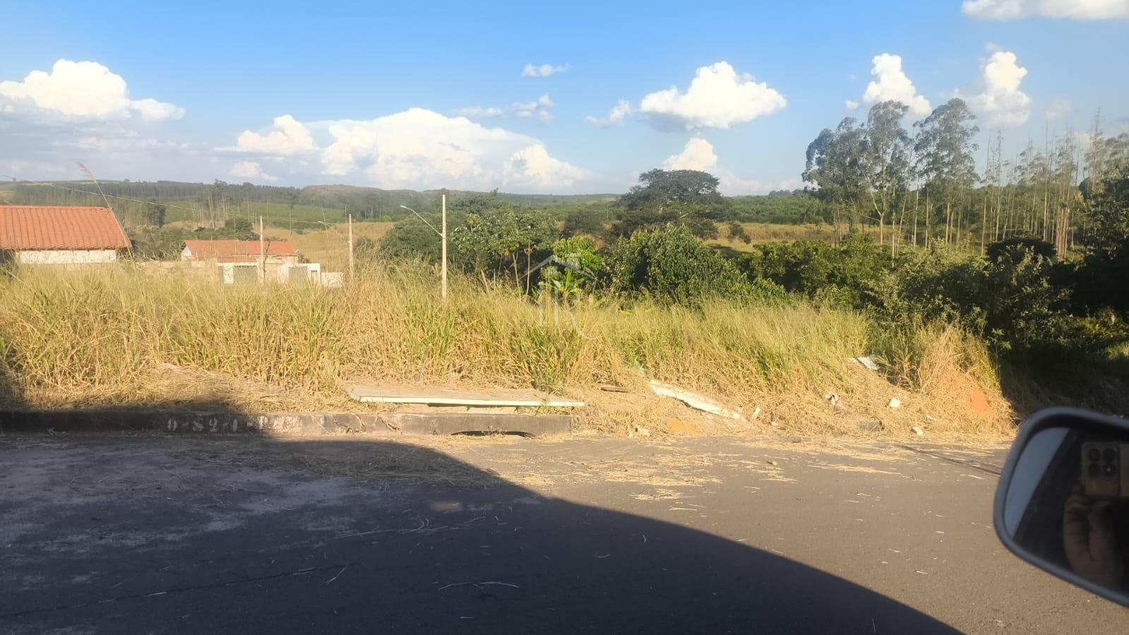 REPASSE DE TERRENO Ã VENDA  BELVEDERE III  Excelente oportunidade para quem deseja investir ou cons