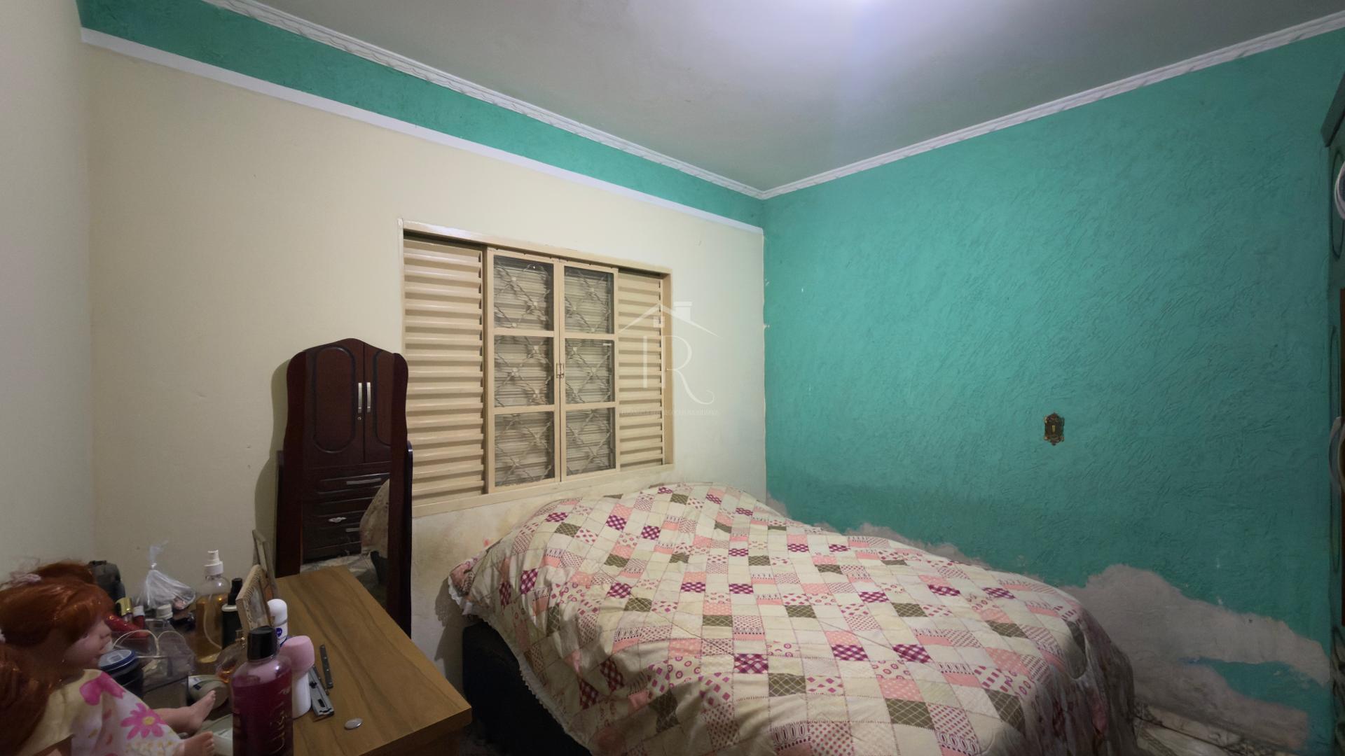 Casa Ã  Venda no Jardim das AcÃ¡cias  3 Quartos e Ponto Comercial