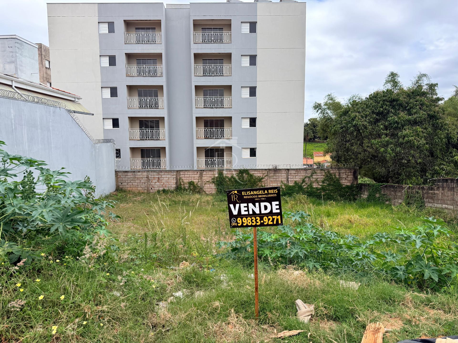 Oportunidade terreno para financiamento na vila santa maria  aceita carro como parte de pagamento  C