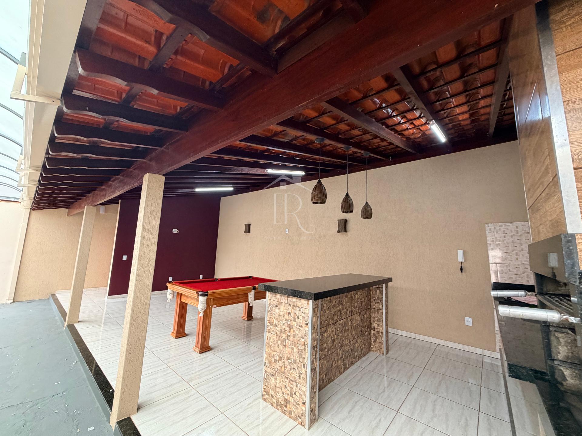 Casa à venda na Vila Helena por R$ 450 mil, com 3 quartos