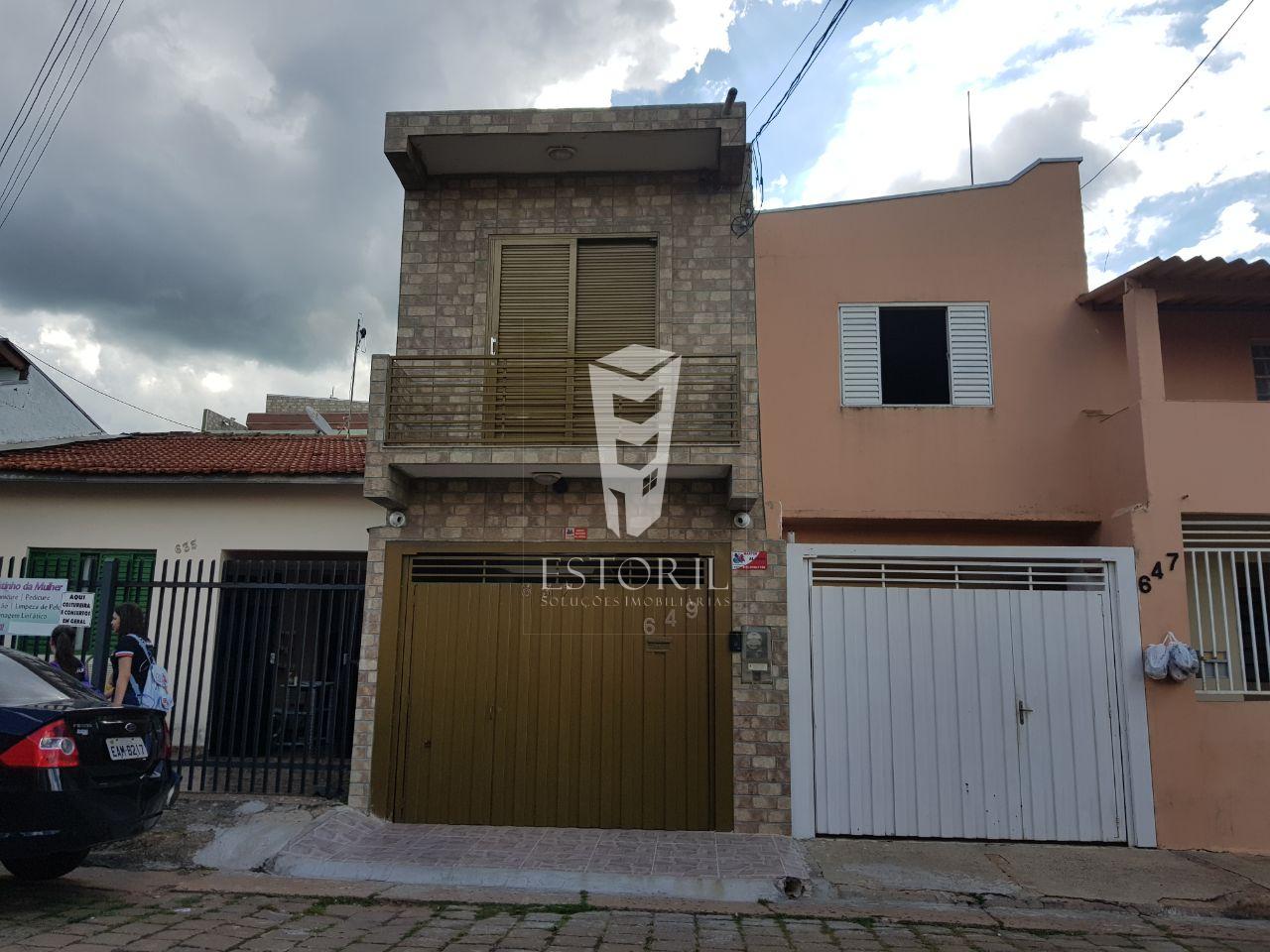 Sobrado com 3 dormitórios à venda, Centro, AVARE - SP