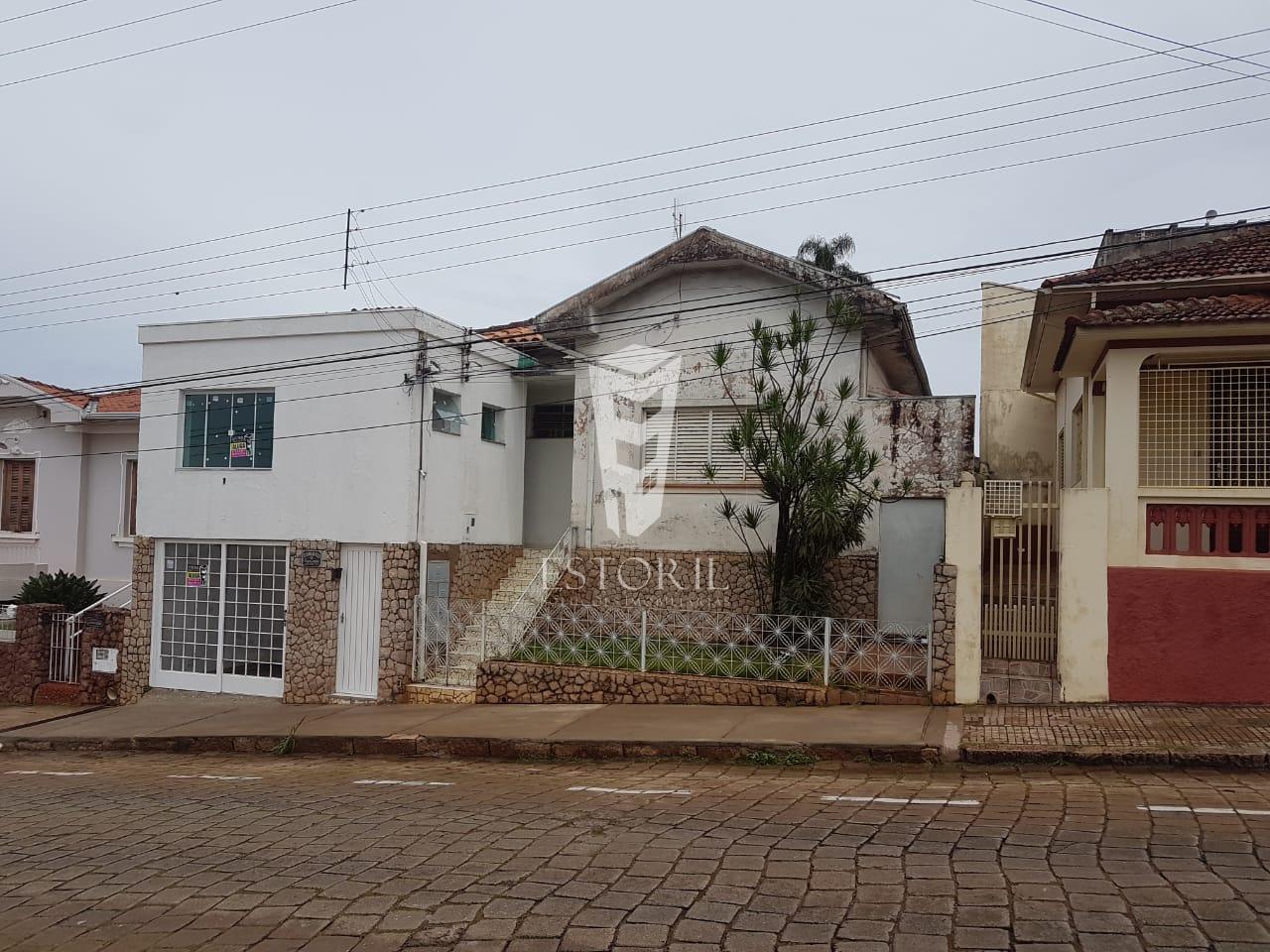 Casa com 3 dormitórios à venda, Centro, AVARE - SP
