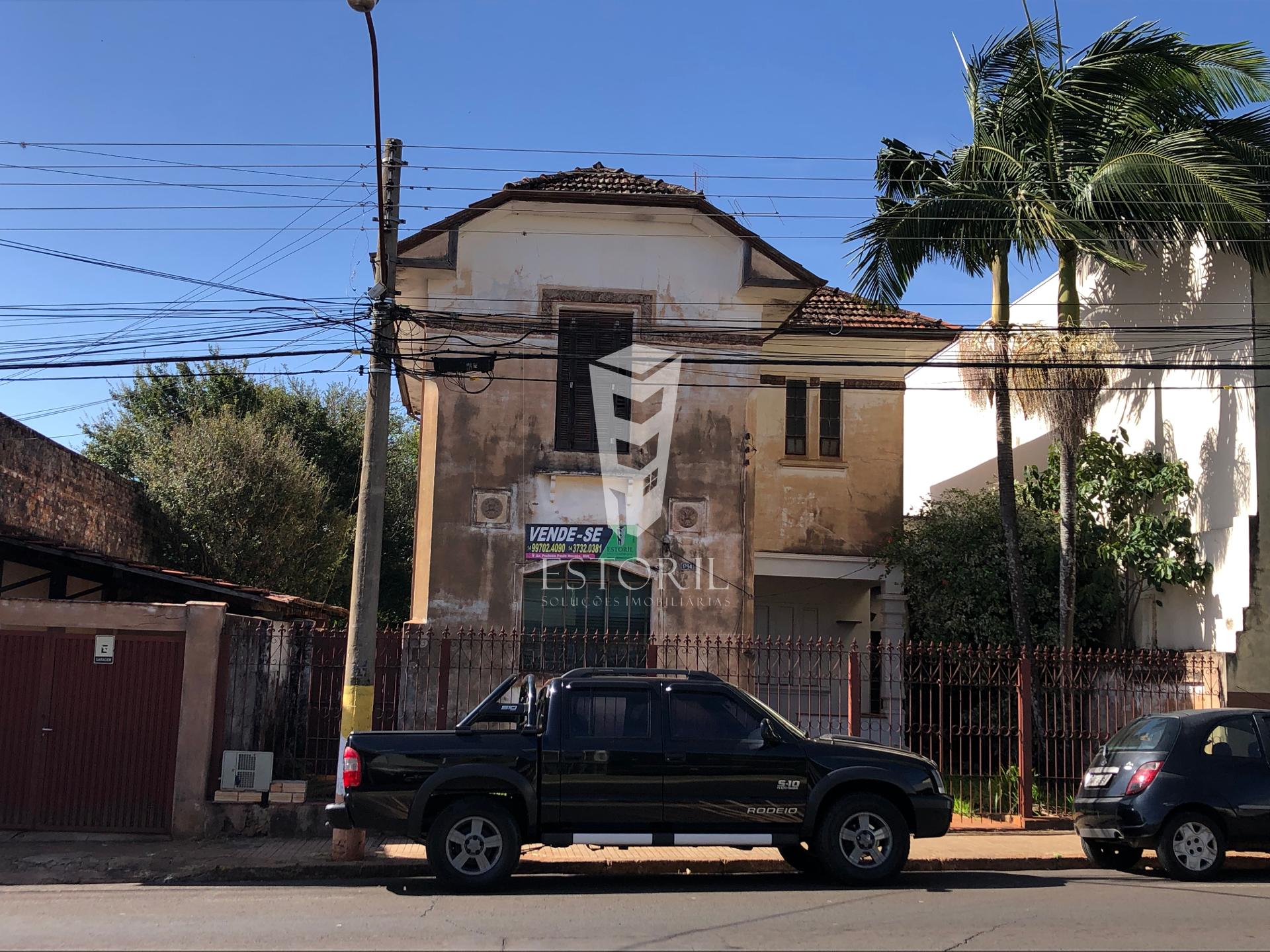 Sobrado com 3 dormitórios à venda, Centro, AVARE - SP