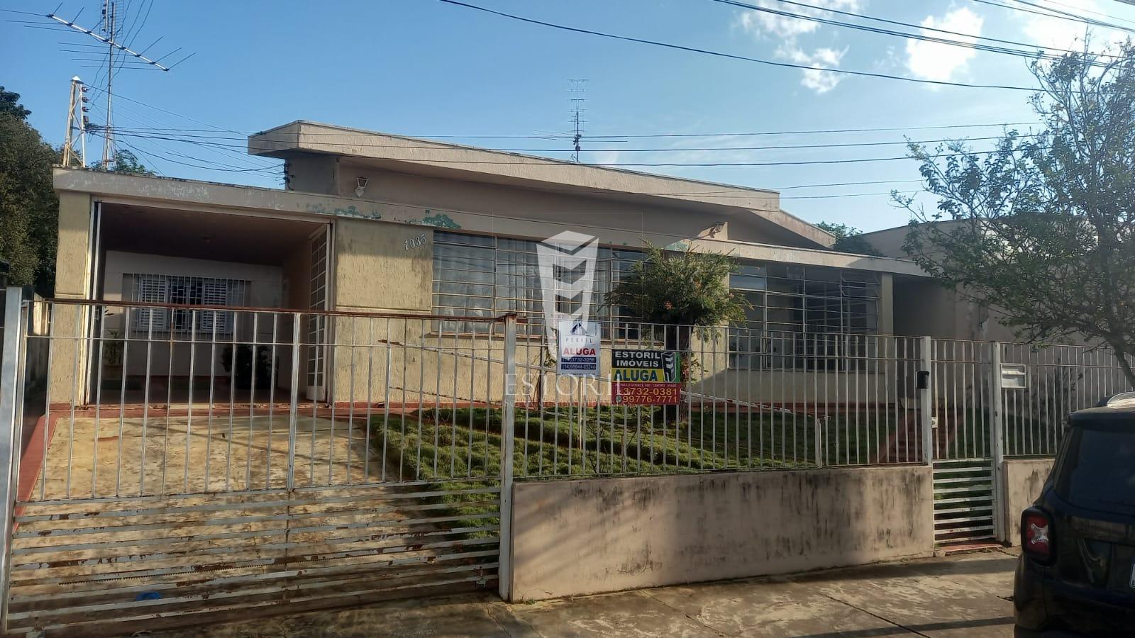 Casa com 3 dormitórios para venda, Centro, AVARE - SP