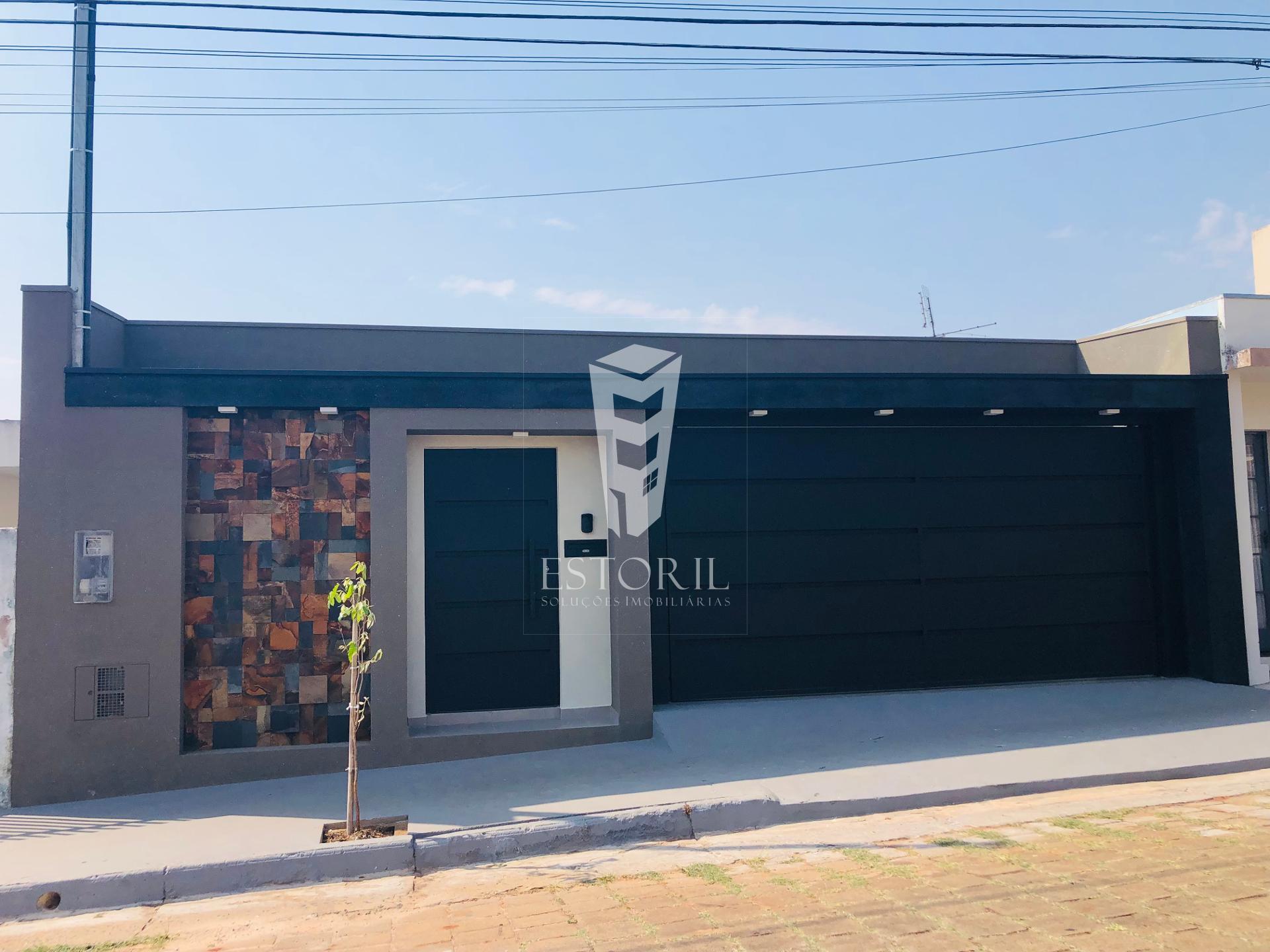 LINDA CASA Á VENDA NO CENTRO, AVARE - SP