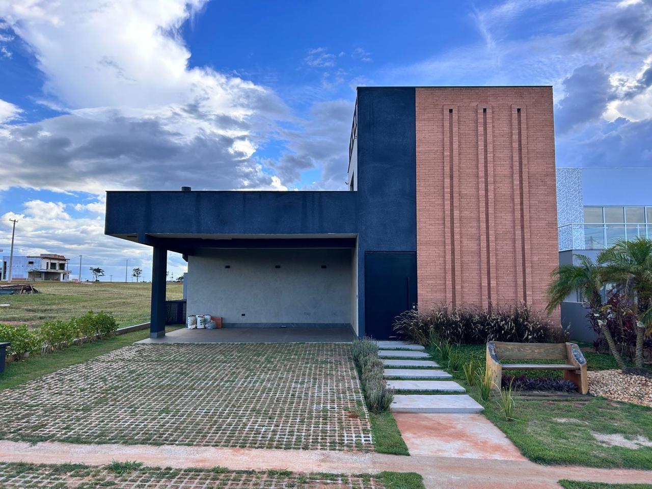 Sobrado à venda, REPRESA DE JURUMIRIM, PARANAPANEMA - SP