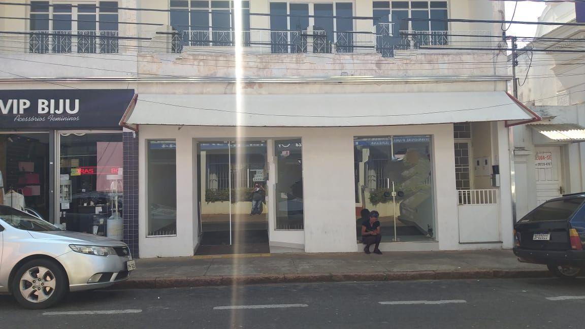 SALÃO COMERCIAL BEM LOCALIZADO PARA LOCAÇÃO EM AVARÉ - SP, BRAZ I