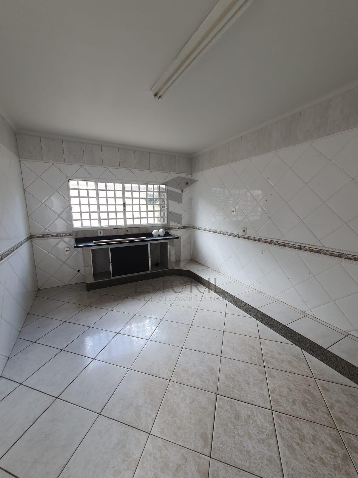 Casa à venda com 3 quartos, 344m² - Foto 8