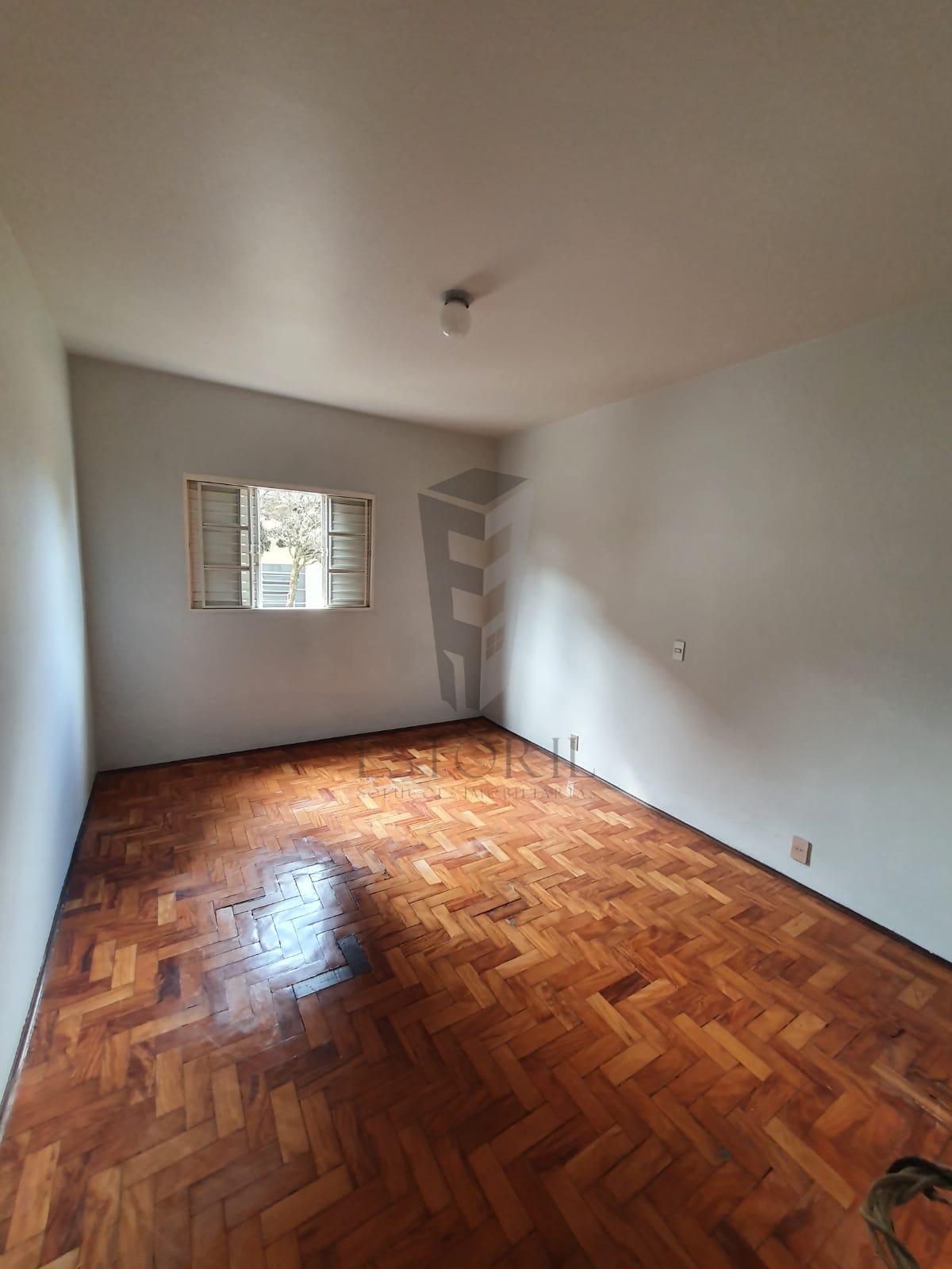 Casa à venda com 3 quartos, 344m² - Foto 9