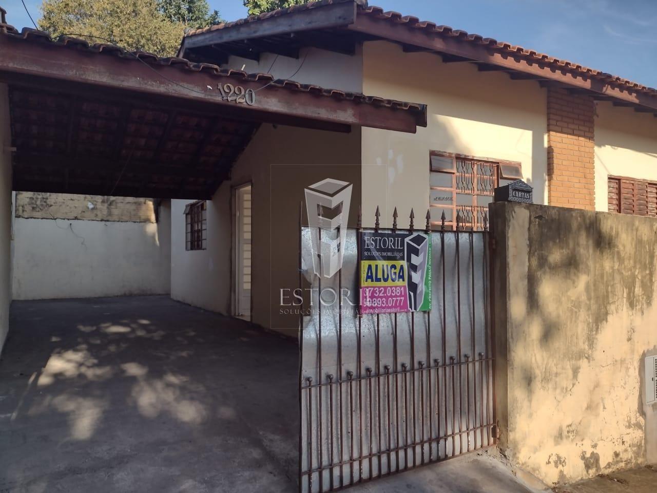 Casa à venda com dois quartos, Vila Tres Marias, AVARE - SP