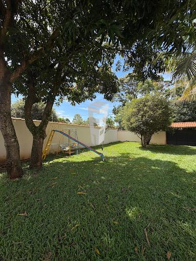 Casa à venda com 3 quartos, 2250m² - Foto 7