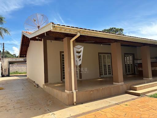 Casa à venda com 3 quartos, 2250m² - Foto 20