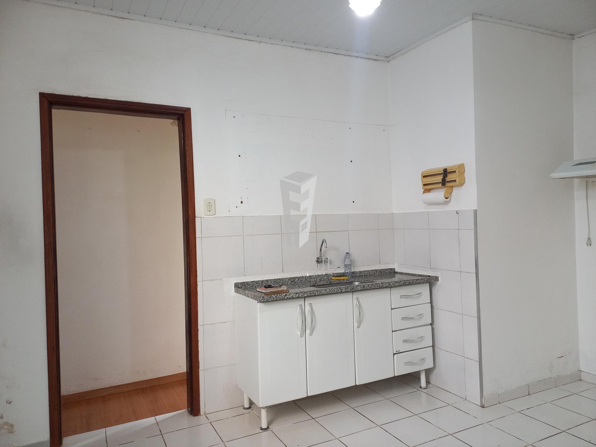 Casa à venda com 2 quartos, 80m² - Foto 10