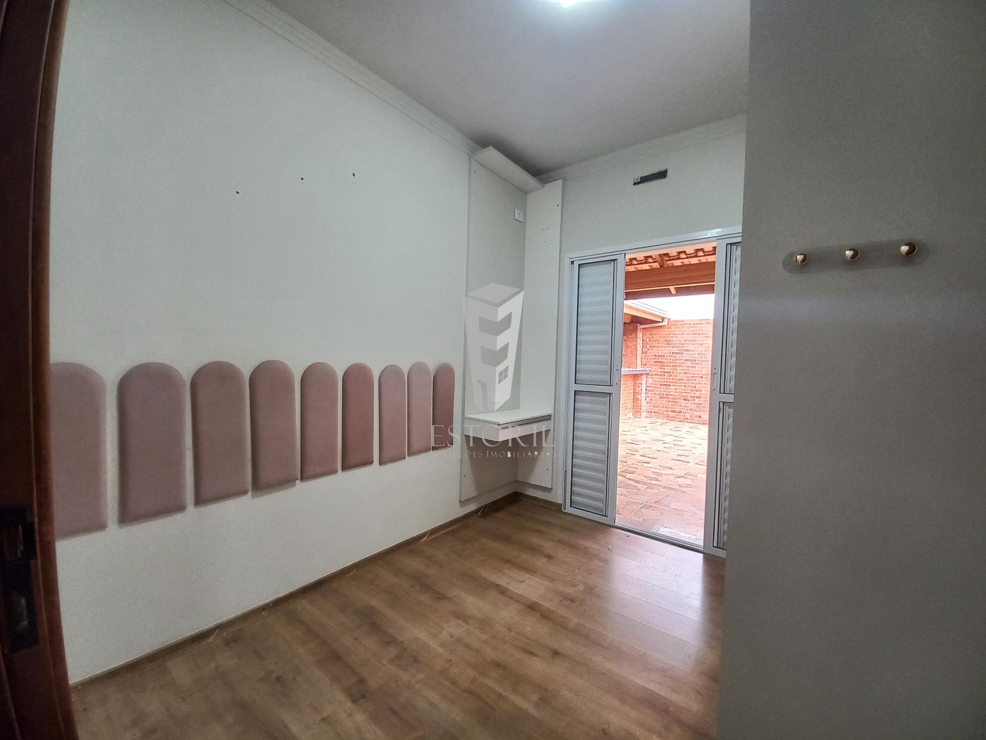 Casa para alugar com 2 quartos, 264m² - Foto 23