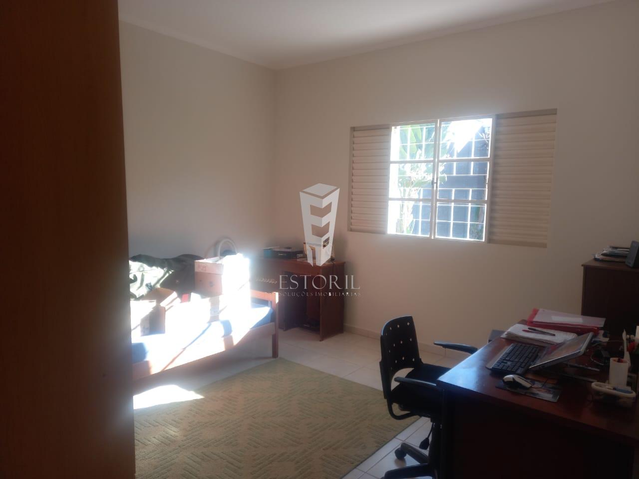 Casa à venda com 2 quartos, 492m² - Foto 13