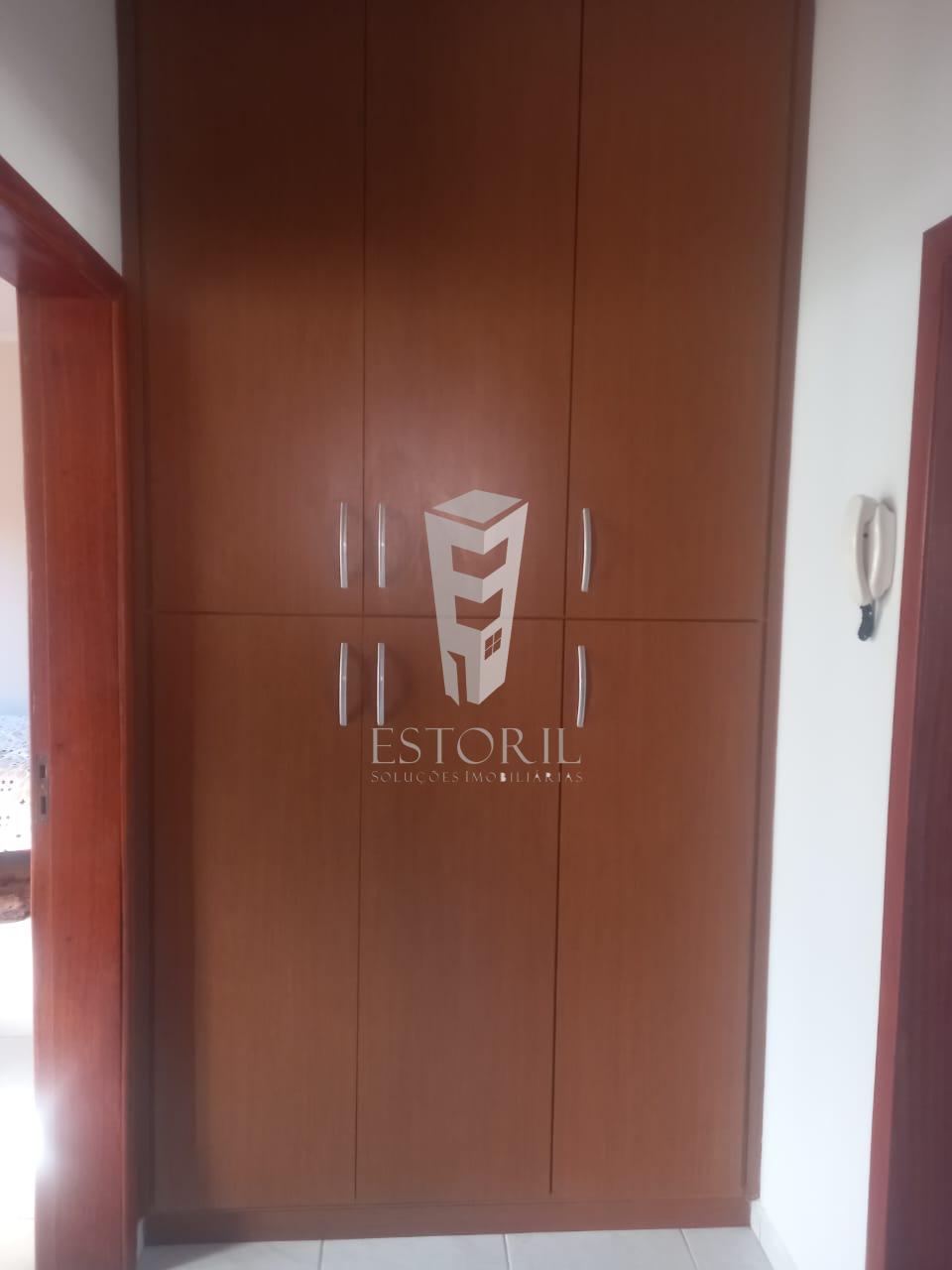 Casa à venda com 2 quartos, 492m² - Foto 17