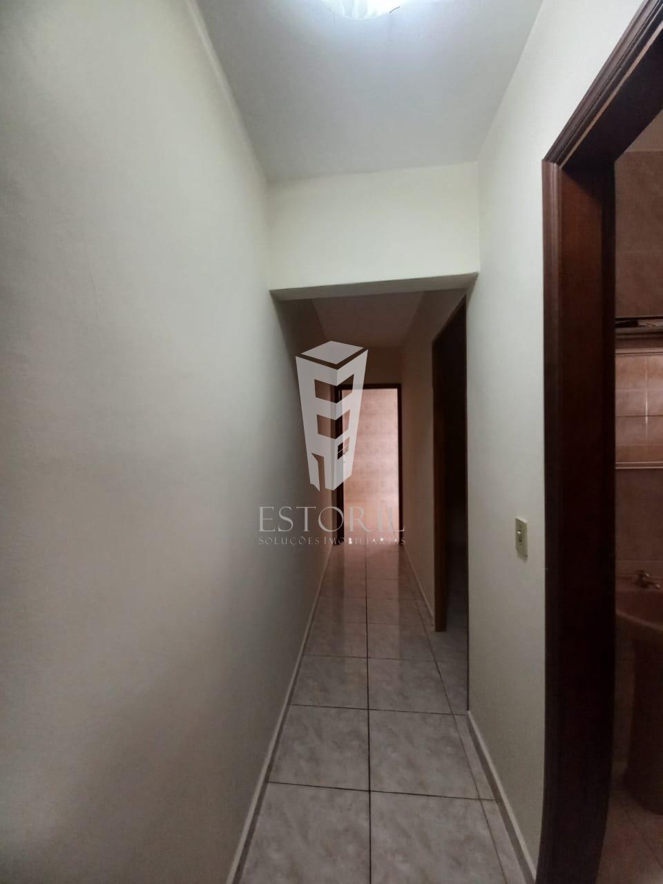 Casa à venda com 2 quartos, 250m² - Foto 6