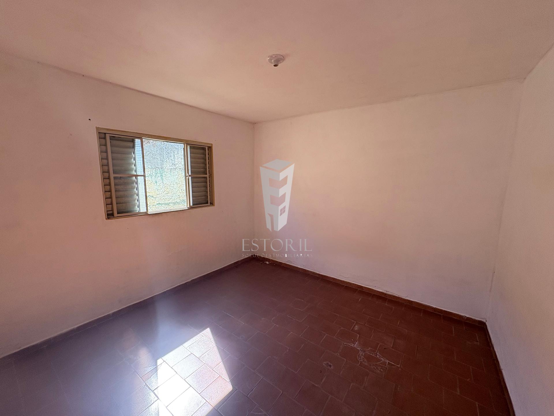 Casa à venda com 2 quartos, 261m² - Foto 6