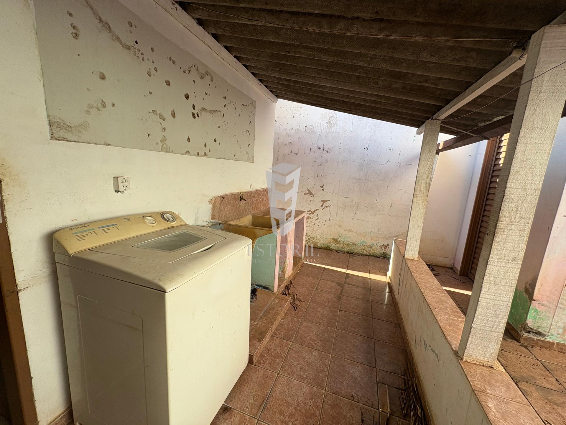 Casa à venda com 2 quartos, 125m² - Foto 10