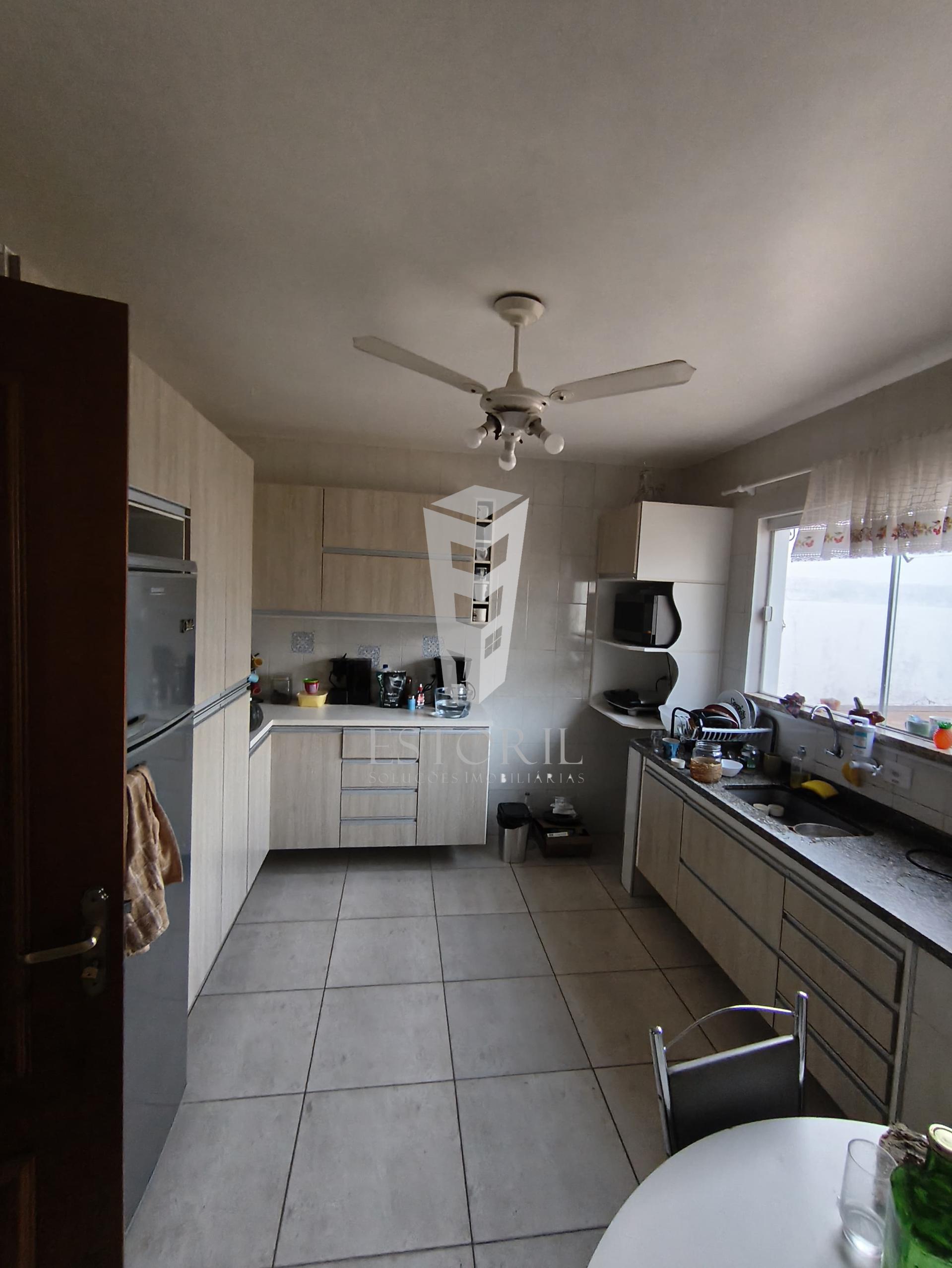 Casa à venda com 3 quartos - Foto 4