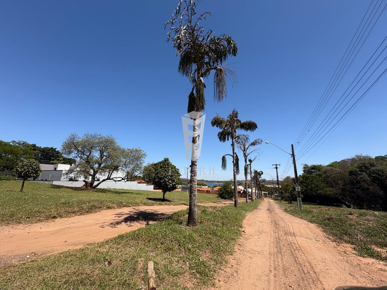 TERRENO VENDE EM CONDOMÍNIO NA REPRESA